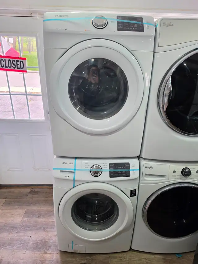 Samsung 27' White Front-Load Stackable Washer & Electric Dryer