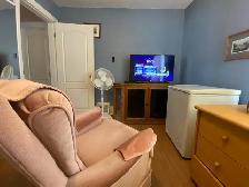 furnished room avail Sept 1 - Photo 5