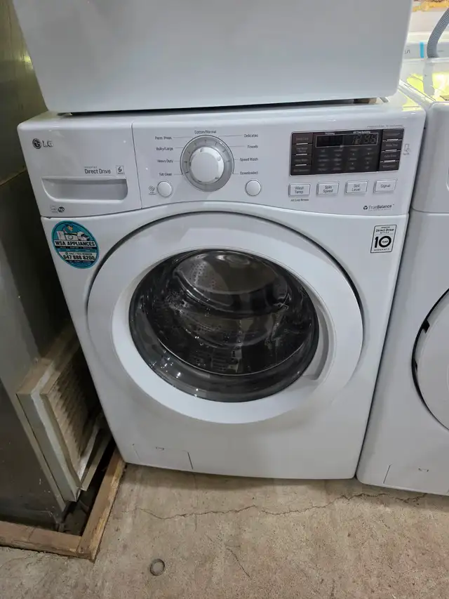 LG 27' White Front-Load Stackable Washer / Washing Machine