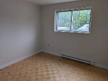 2 Bedroom in Strathroy - Photo 7