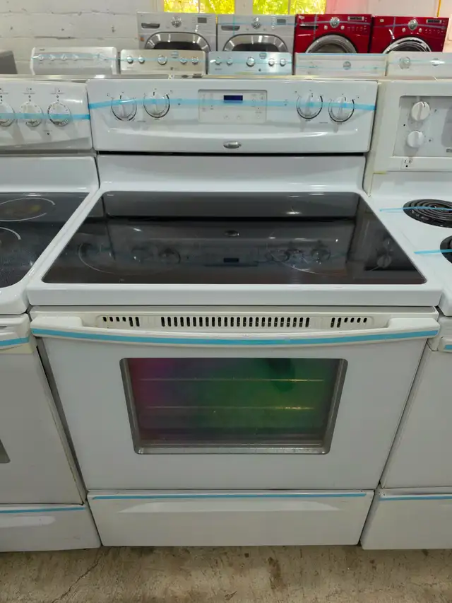 Whirlpool 30' White Electric Glass Top Stove Range Oven