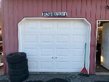 garage door - Photo 2