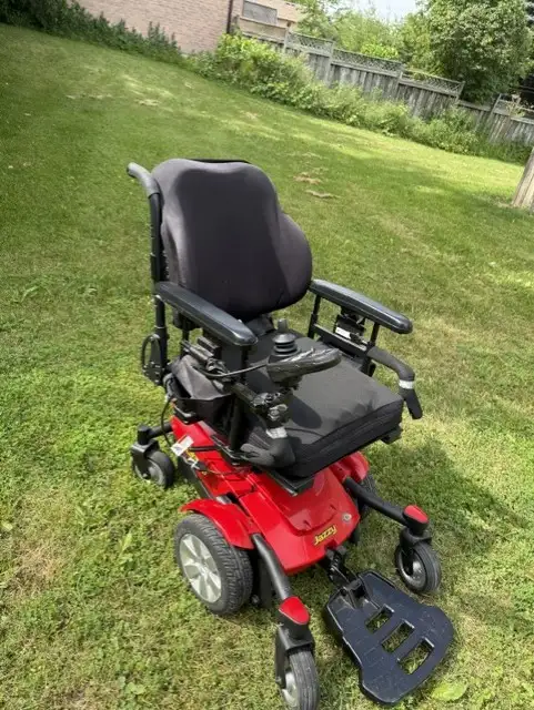 JAZZY POWER WHEELCHAIR 6 SELECT FOR $ 800