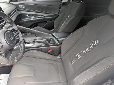 2023 Hyundai Elantra PREFERRED IVT WITH TECH PACKAGE/SUNROOF! - Photo 8