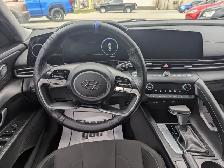 2023 Hyundai Elantra PREFERRED IVT WITH TECH PACKAGE/SUNROOF! - Photo 11