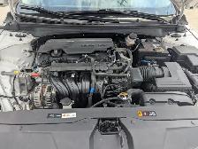 2023 Hyundai Elantra PREFERRED IVT WITH TECH PACKAGE/SUNROOF! - Photo 18