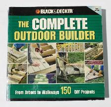 BLACK & DECKER THE COMPLETE OUTDOOR BUILDER BOOKAS PICTURED -