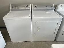 Laveuse sécheuse traditionnelles blanches Kenmore