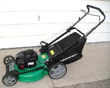 CERTIFIED REAR BAG LAWNMOWER