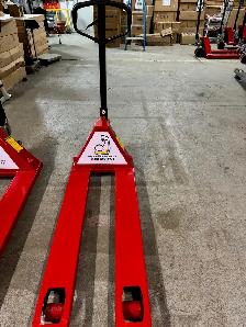 Manual and Electric Pallet Jacks Pump Trucks Warehouse Products - Photo 3