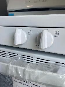 NEW 30" GE GAS Range Stove (5.0 Cu.Ft) - Photo 6