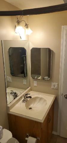 Two-bedroom basement suite - Photo 9