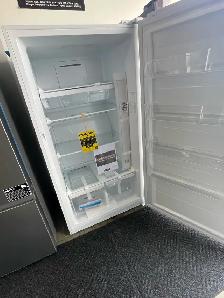 NEW 32.88" GE Upright Freezer Frost Free (17.3 Cu.Ft) - Photo 3
