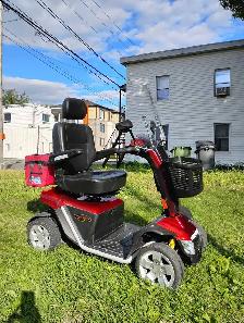 Pride Mobility Pursuit XL Mobility Scooter (fast sale)