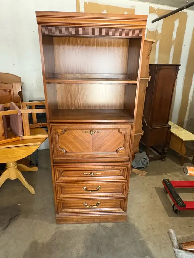 Free delivery used Vintage Wood Secretary Desk with Hutch