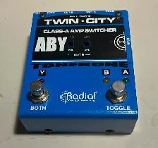 Radial Twin City Amp Switcher