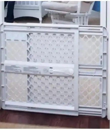 Baby Safety Gate - 25$