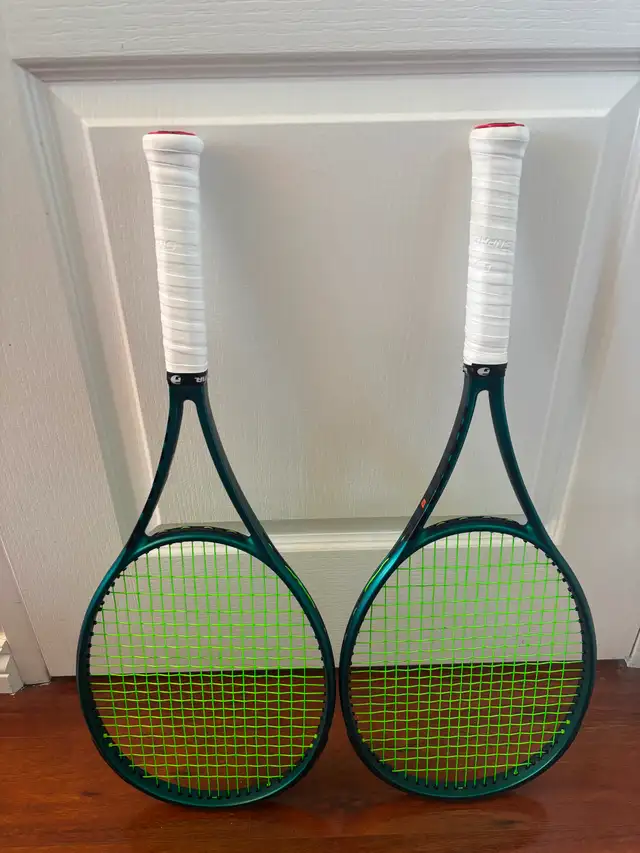 2 x Wilson Blades 98, V9, 18x20 FOR SALE!