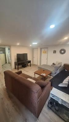 Sandy Hill furnished room in 3 Bdrm unit 5 minutes to Ottawa U - Photo 4