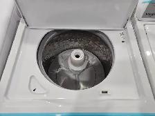 Maytag Commercial Technology 27' White Top-Load Washer Machine - Photo 3