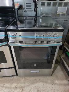 GE 24' Stainless Steel Slide-in Electric Glass Top Stove Oven - Photo 3
