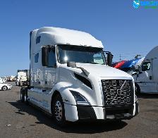 2024 Volvo 760 - 646K Kilometers Driven - Photo 2