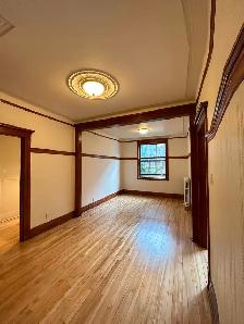 Chauffé, Grand 3 1/2 dans le cœur du plateau Mont-Royal - Photo 2