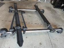 Volkswagen Roof Rack with 2 bike racks - Photo 2