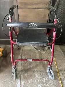 Wheelchair - Photo 3