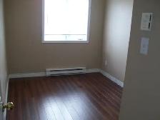4 bedroom house - heat and light included - Photo 6