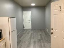 Whyte Ave = Bachelor Apartment For Rent - Photo 16
