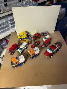 LARGE LOT OF LEGO SETS & VINTAGE PLATES AND PARTS - Photo 2