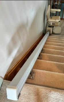 Stairlift Chair Lift for Elderly - Photo 3