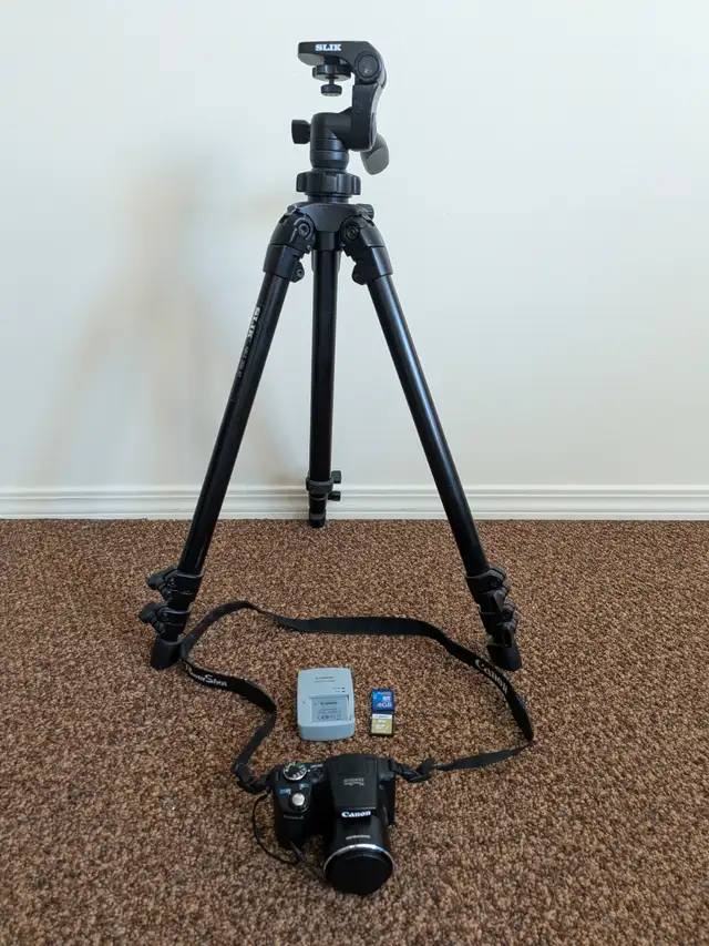 CANON sx500  Pro shot digital camera with tripod $20