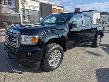 2020 GMC Canyon SLE 4X4 CREW CAB WITH A 3.6L V6! - Photo 2