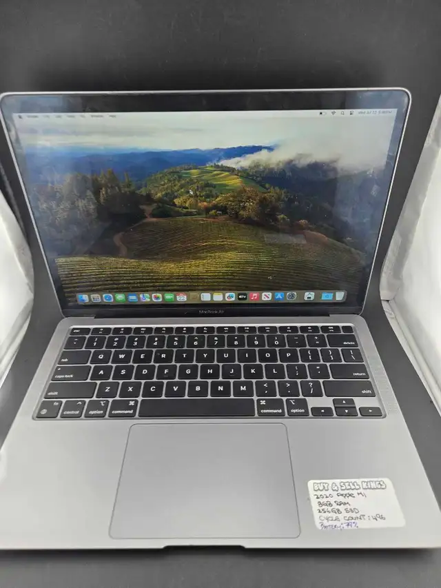 2020 APPLE MACBOOK AIR M1 LAPTOP W/CHARGER