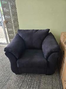 Darcy Black Chair