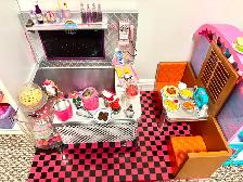 ASSORTED TOYS FOR GIRLS