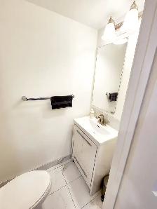 Room Rent Private Bathroom King Bed Daily Weekly Keele Wilson - Photo 7