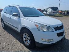2010 Chevrolet Traverse LS - Photo 7