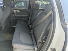 2010 Chevrolet Traverse LS - Photo 16