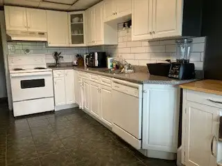 Large Room for Rent
