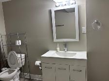 Large LEGAL Luxurious 2 BEDROOM basement for rent - Photo 6