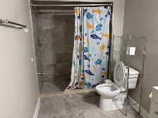 Large LEGAL Luxurious 2 BEDROOM basement for rent - Photo 15