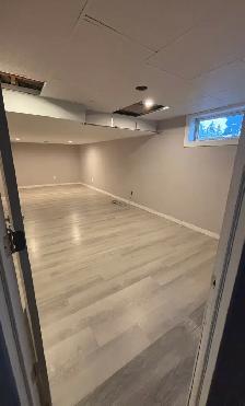 400 sw ft room - Photo 3