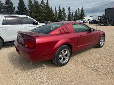 2007 Ford Mustang - Photo 2