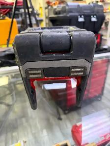 Milwaukee 2365 18V Rover Flood light Tool only - Photo 5
