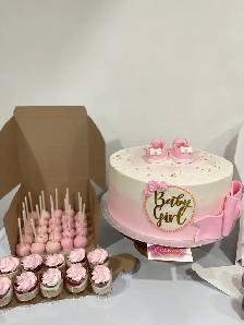 cake desserts packages custom cakes  GTA  30 servings - Photo 6