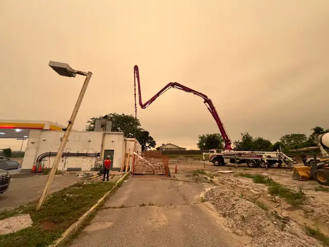 concrete finisher