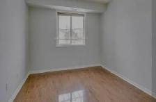 684 Warden Avenue 1 Den bedrooms - Photo 2